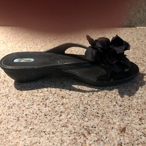 Okal waterproof sandals size M